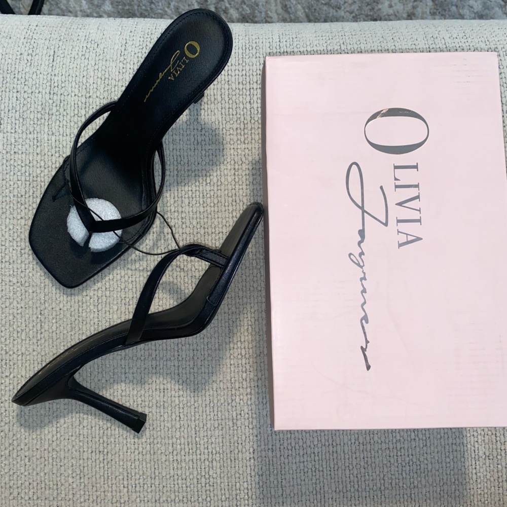 Style: Kandice. Color: Black. Size 8 1/2